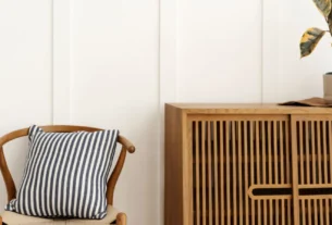 Imagem com exemplos de móveis minimalistas