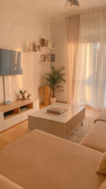 Imagem de uma sala com iluminação aconchegante
