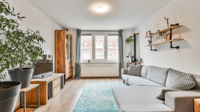 Foto de um studio minimalista